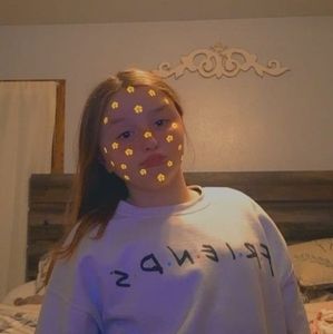 Meet your Posher, Alivia